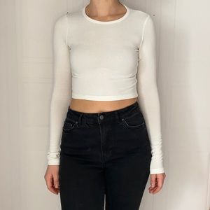 Long sleeve crop top